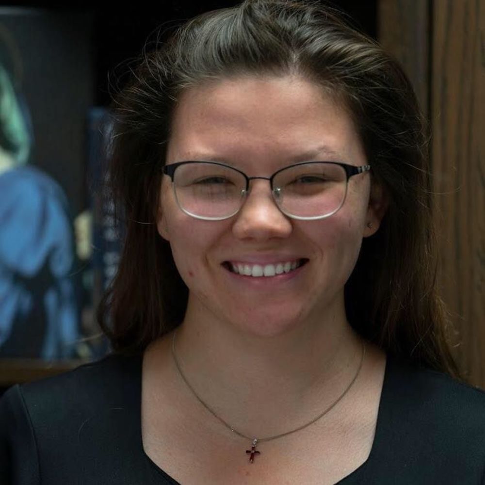 Meet your Posher, Britney